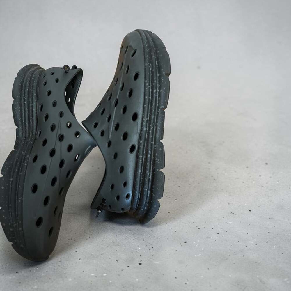 Kane Revive Active Recovery Shoe Size 9 Charcoal Black Speckle